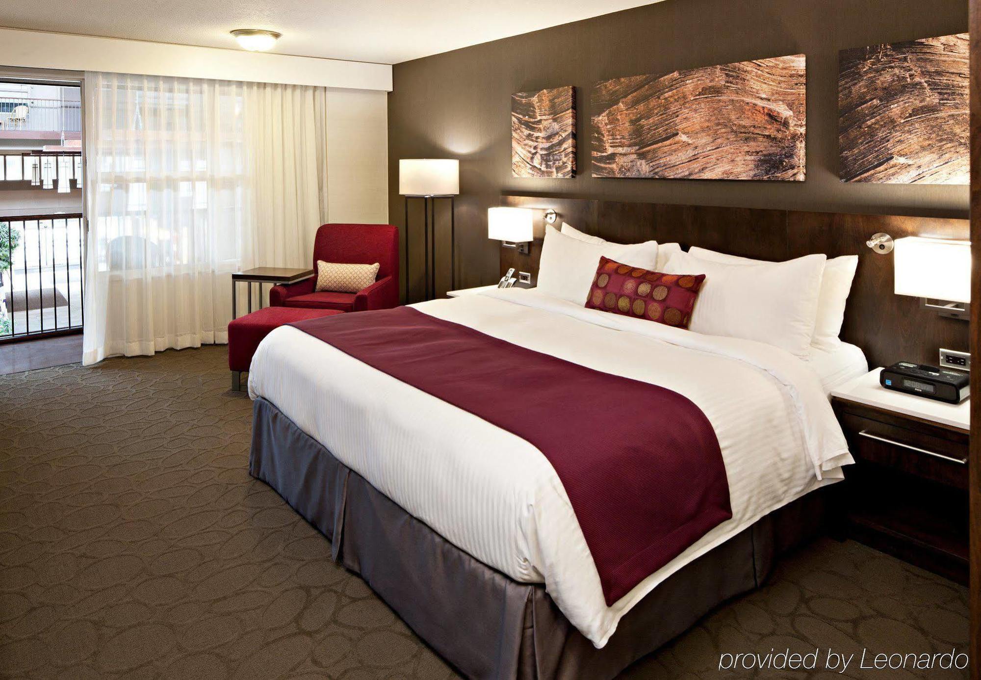 Delta By Marriott South 4*